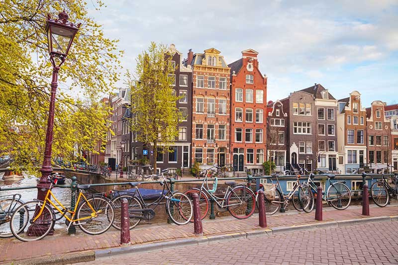 Amsterdam - perfekt Stadt für alle Radfahrer